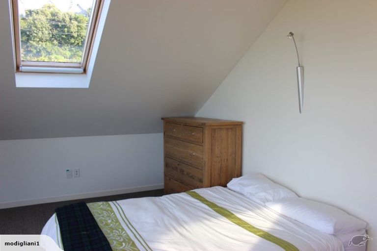 Photo of property in 19 Milne Terrace, Island Bay, Wellington, 6023