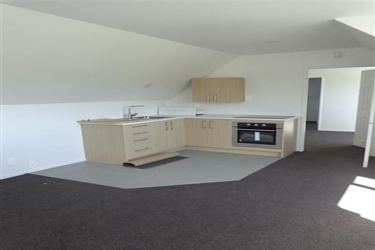 Photo of property in 14 Hagen Close, Golflands, Auckland, 2013
