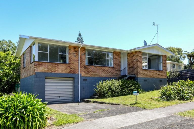 Photo of property in 10 Tavistock Street, Westown, New Plymouth, 4310