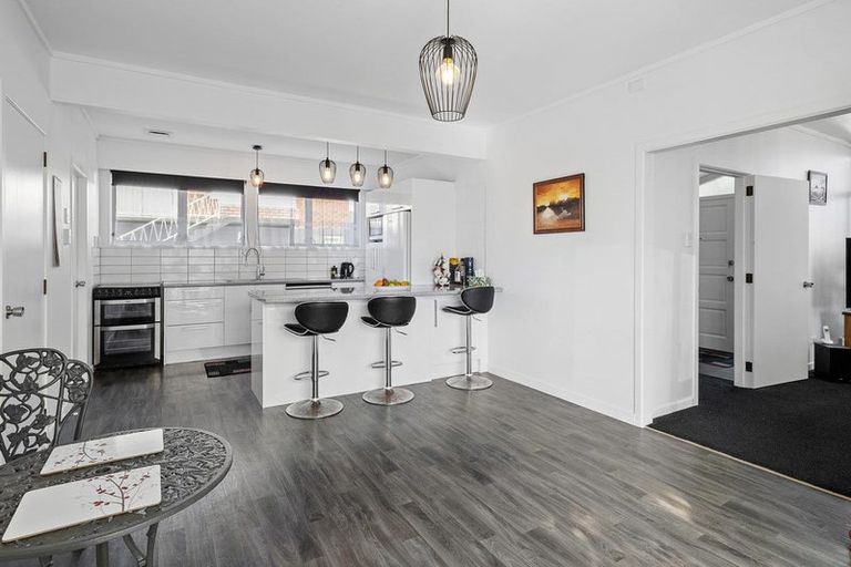 Photo of property in 36 Park Lane, Waitara, 4320