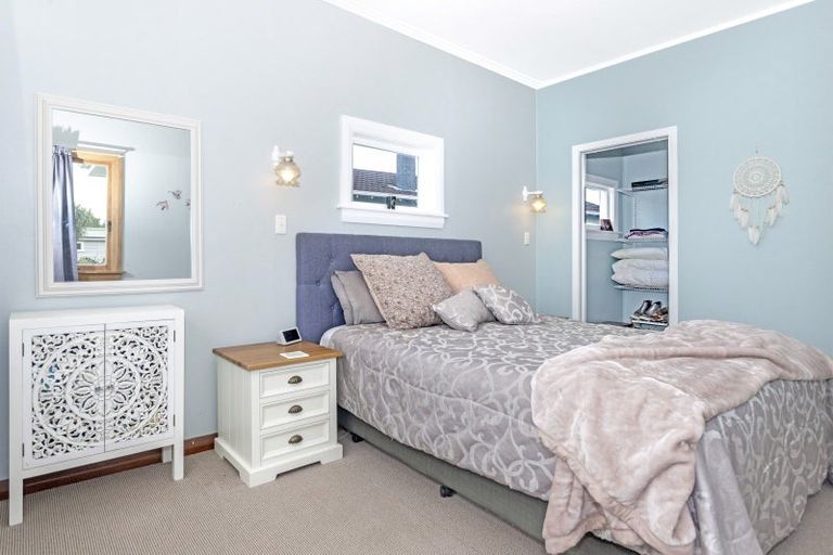 Photo of property in 18 Oak Street, Mangapapa, Gisborne, 4010