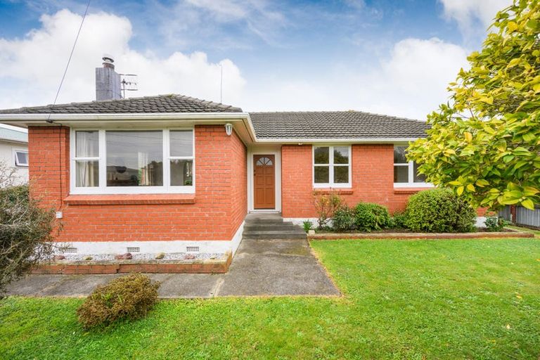 Photo of property in 25 Andrew Street, Feilding, 4702
