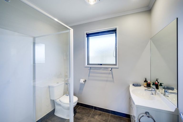 Photo of property in 10 Wanaka Place, Poraiti, Napier, 4112