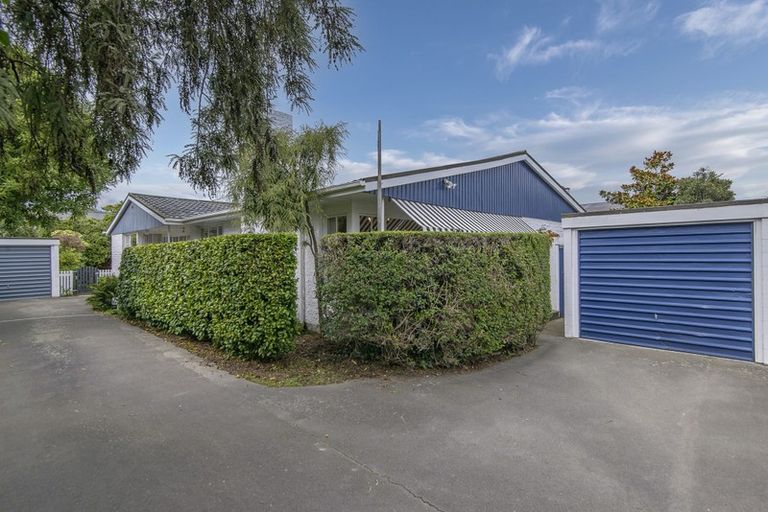 Photo of property in 2/98 Office Road, Merivale, Christchurch, 8014