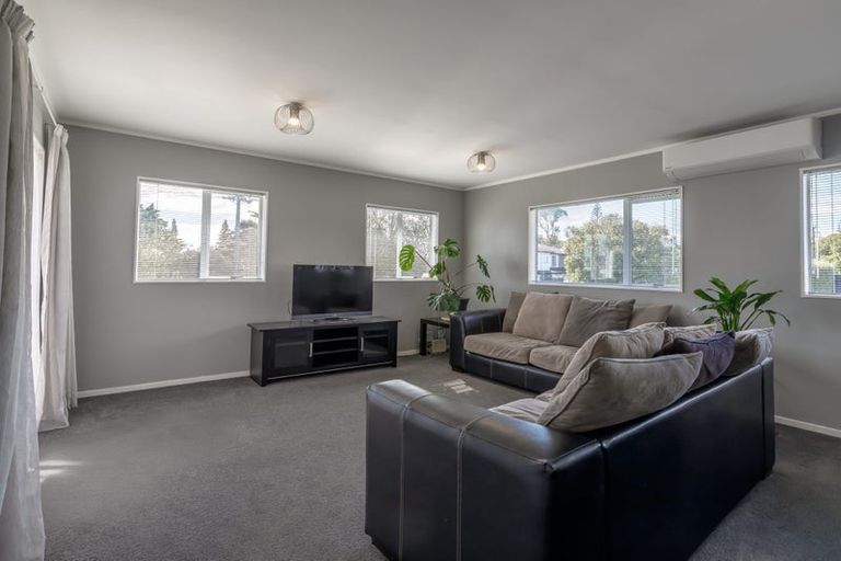 Photo of property in 62 Pomaria Road, Henderson, Auckland, 0610