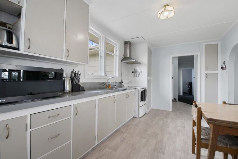 Photo of property in 271 Balmoral Drive, Tokoroa, 3420