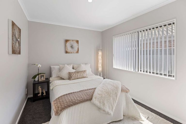 Photo of property in 13 Kamahi Street, Castlecliff, Whanganui, 4501