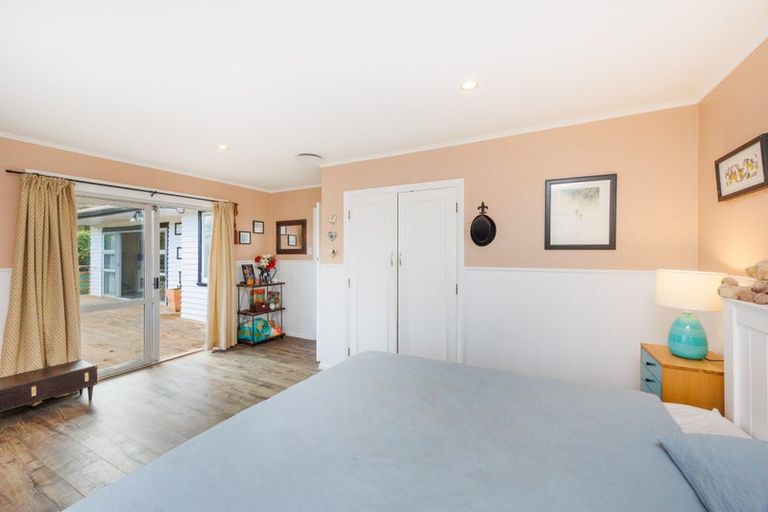 Photo of property in 453 Aokautere Drive, Aokautere, Palmerston North, 4471