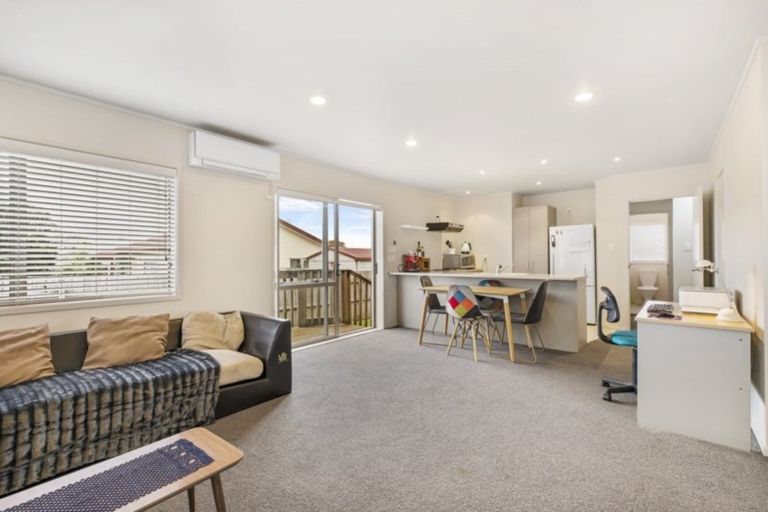 Photo of property in 77b Helvetia Road, Pukekohe, 2120