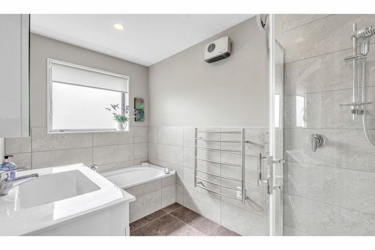 Photo of property in 8 Kereru Close, Oxford, 7430