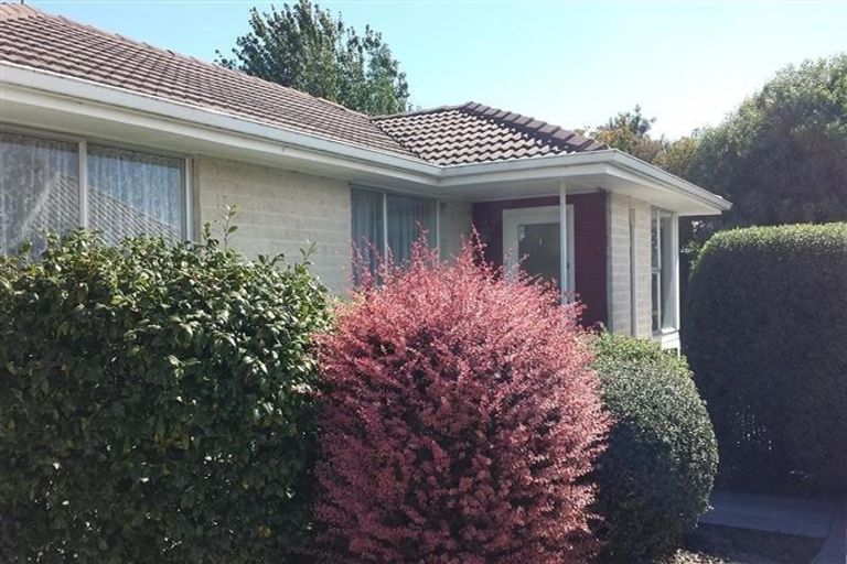 Photo of property in 2/27 Gardiners Road, Bishopdale, Christchurch, 8051