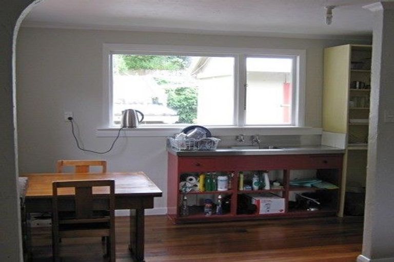 Photo of property in 21a Akatea Street, Berhampore, Wellington, 6023