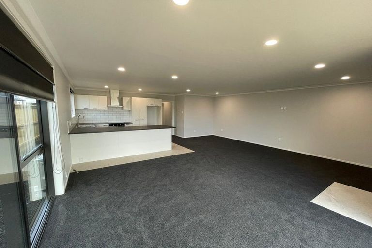 Photo of property in 18 Uatoto Road, Clarks Beach, 2122