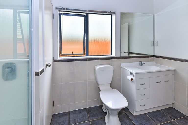 Photo of property in 46 Stellata Court, Randwick Park, Auckland, 2105