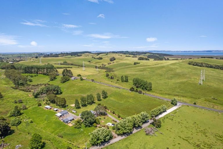 Photo of property in 14 Kaipara Hills Road, Glorit, Warkworth, 0984