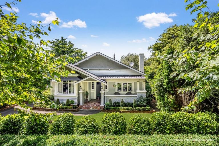 Photo of property in 15 Godwin Crescent, College Estate, Whanganui, 4500