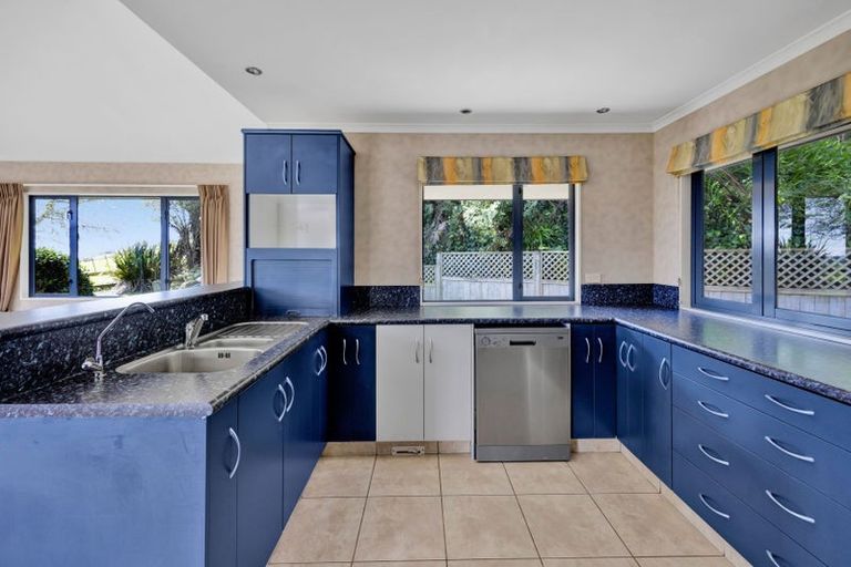 Photo of property in 311 Croydon Road, Midhirst, Stratford, 4394