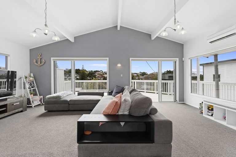 Photo of property in 48 Beulah Avenue, Rothesay Bay, Auckland, 0630