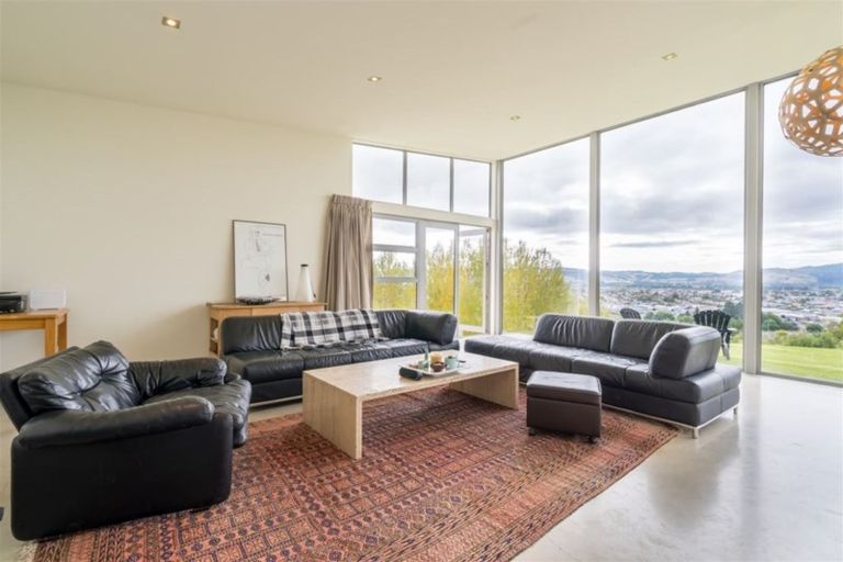 Photo of property in 17 Fairmile Drive, Kinmont Park, Mosgiel, 9024