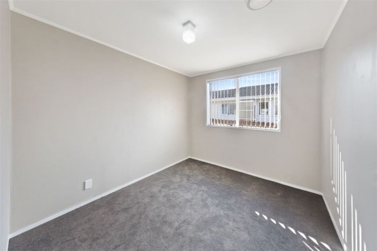 Photo of property in 3/66 Palmers Road, Clendon Park, Auckland, 2103