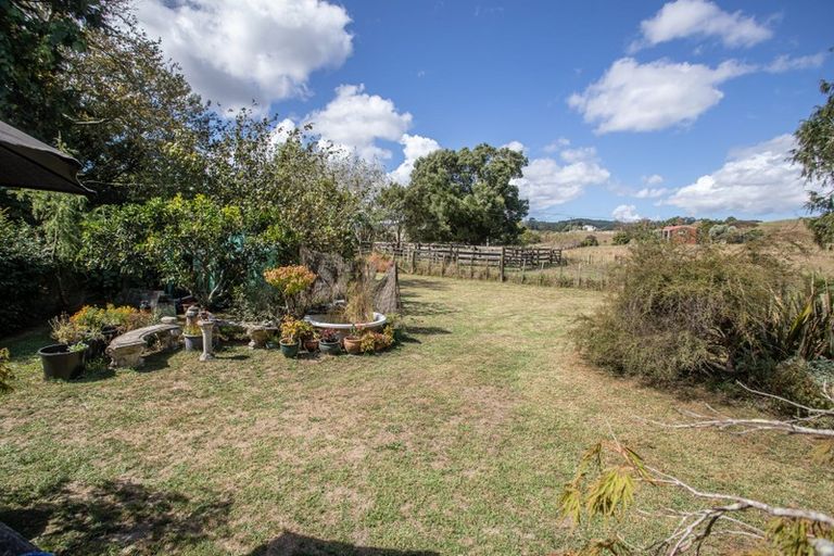 Photo of property in 170 Stoney Creek Road, Kaukapakapa, 0873