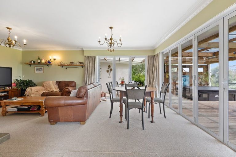 Photo of property in 112 Wymer Road, Glenbrook, Waiuku, 2681