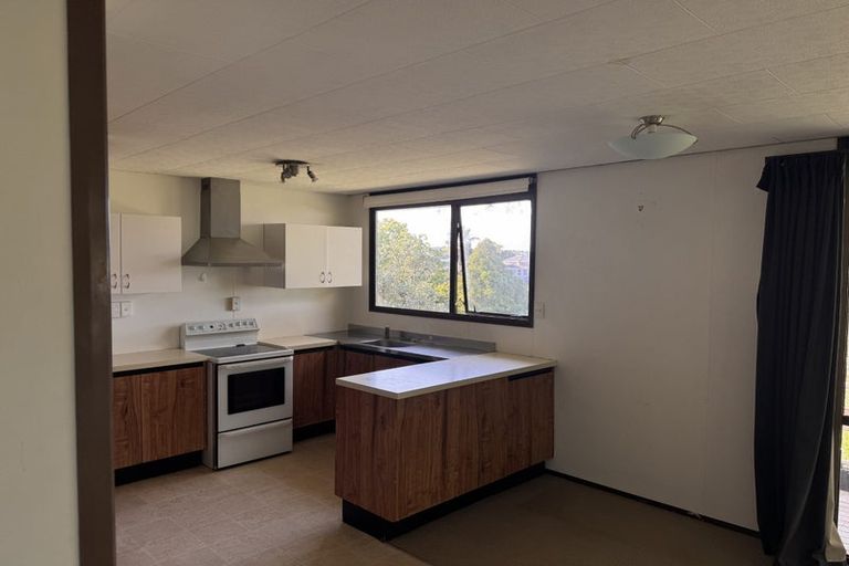 Photo of property in 643 Beach Road, Rothesay Bay, Auckland, 0630