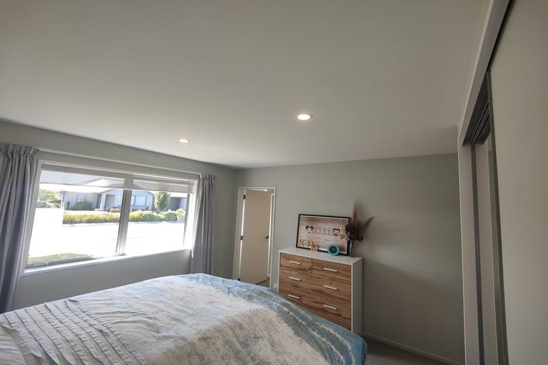 Photo of property in 66 Stationmasters Way, Prebbleton, 7604