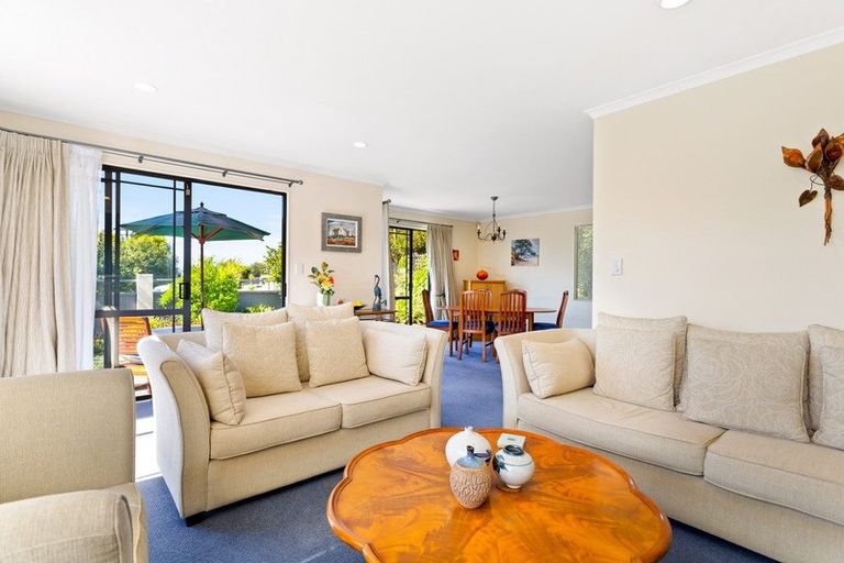 Photo of property in 20a Auld Street, Torbay, Auckland, 0630
