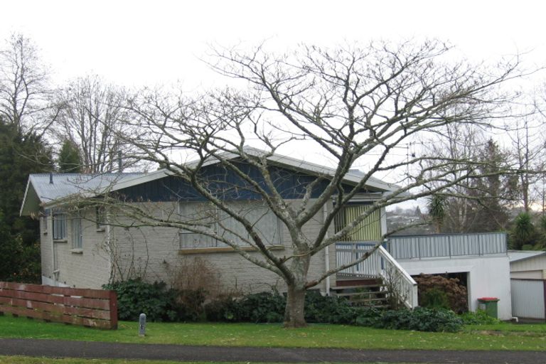 Photo of property in 43 Russleigh Drive, Dinsdale, Hamilton, 3204