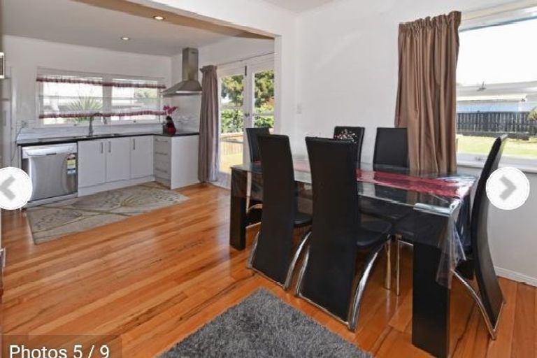 Photo of property in 2/265 Massey Road, Mangere East, Auckland, 2024