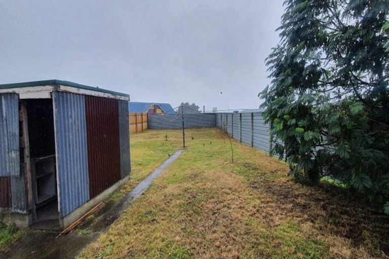 Photo of property in 26-28 Matipo Street, Castlecliff, Whanganui, 4501