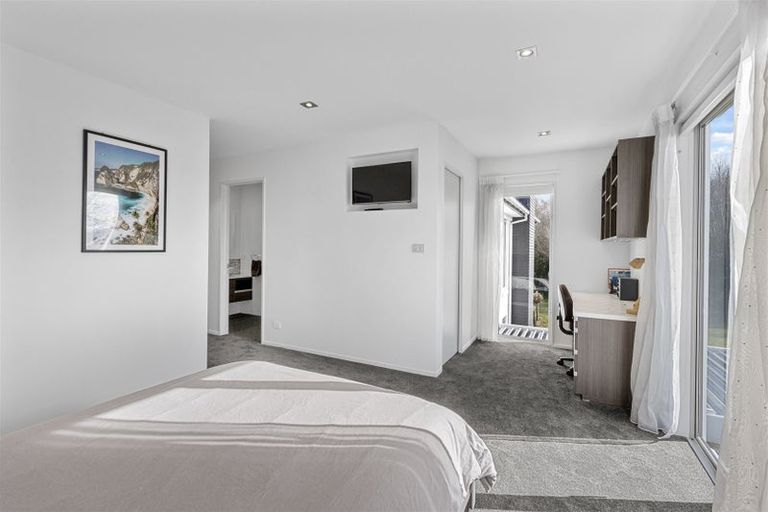 Photo of property in 97e Englefield Road, Northwood, Christchurch, 8051