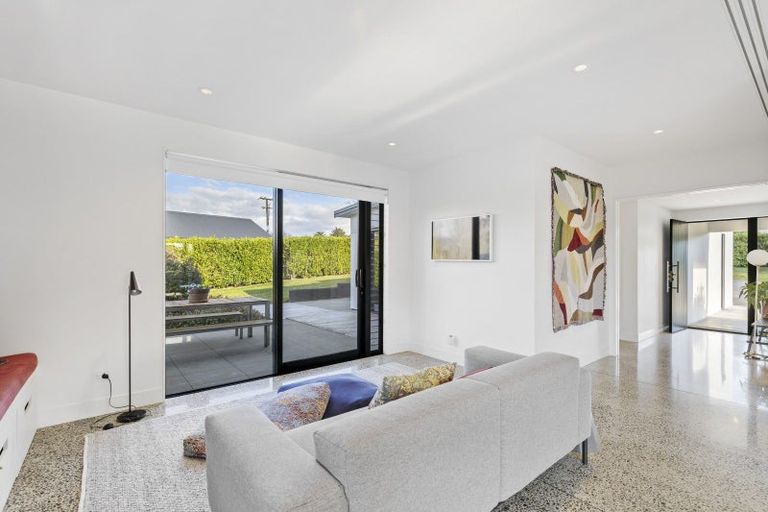 Photo of property in 111 Polson Hill Drive, Aokautere, Palmerston North, 4471