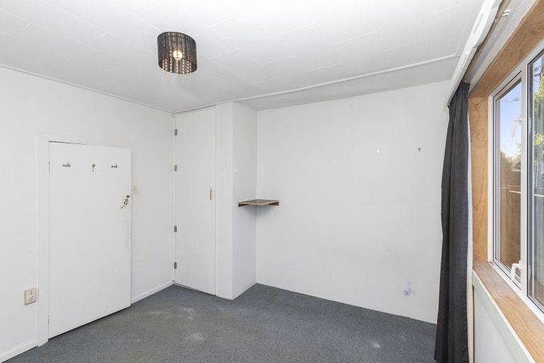Photo of property in 8 Bass Street, Woolston, Christchurch, 8062