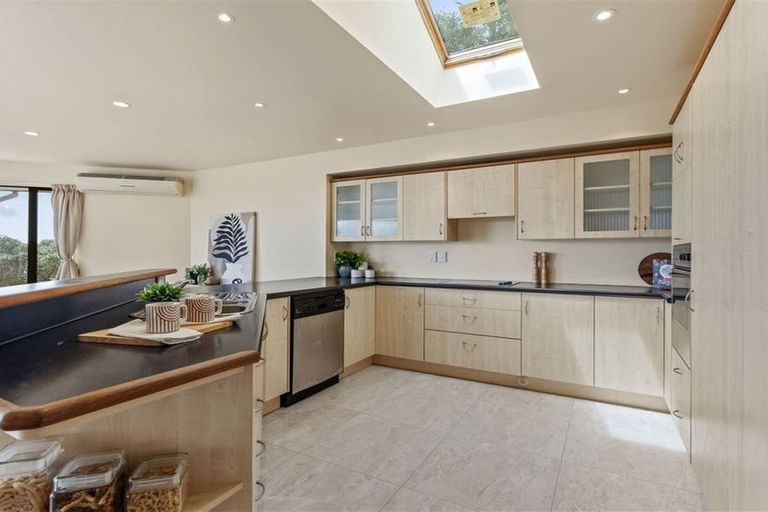 Photo of property in 43 Aotea Terrace, Huntsbury, Christchurch, 8022