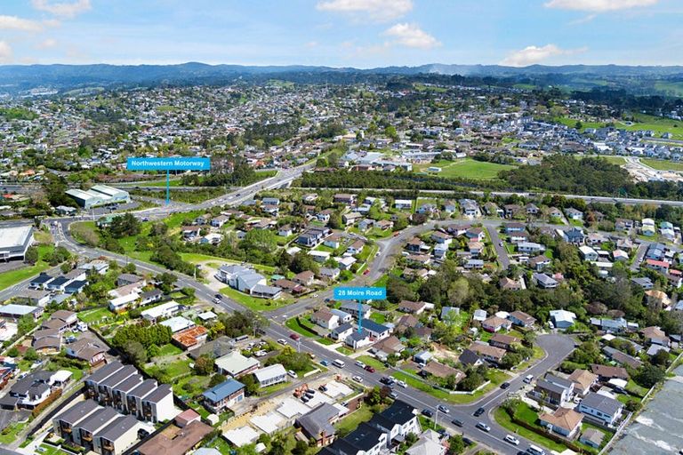 Photo of property in 28d Moire Road, Massey, Auckland, 0614