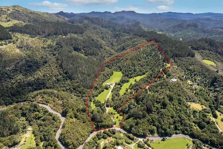 Photo of property in 1697 Russell Road, Helena Bay, Hikurangi, 0184