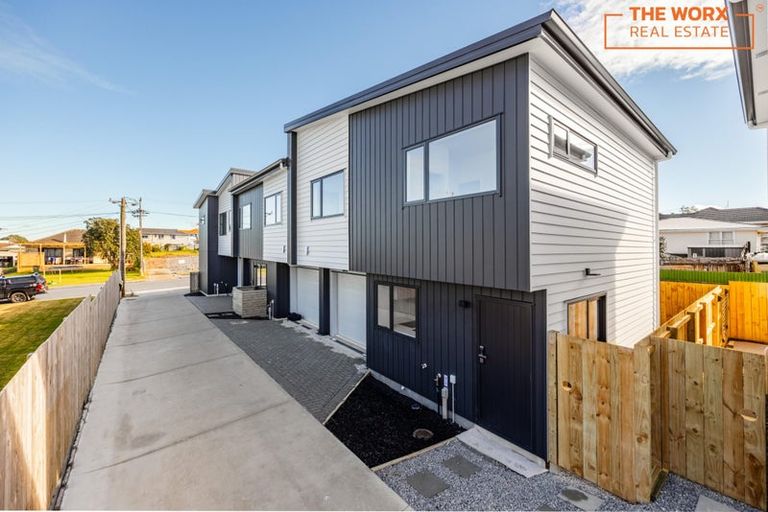 Photo of property in 1/10 Richard Road, Mangere, Auckland, 2022