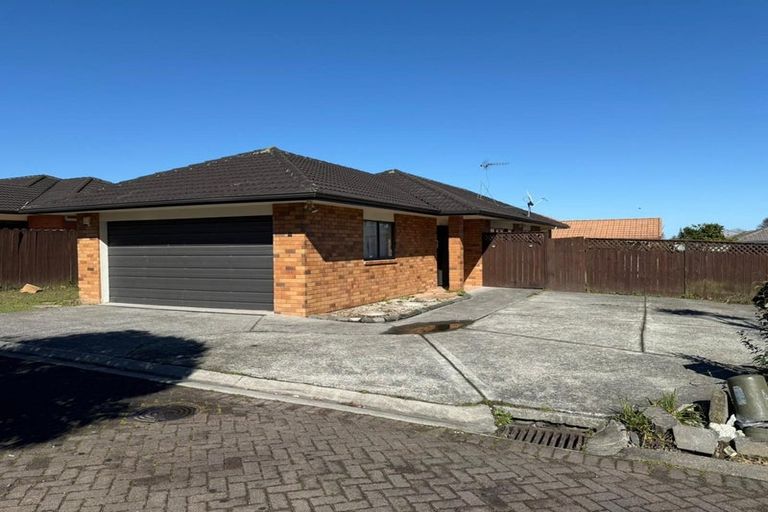Photo of property in 66 Milson Drive, Papakura, 2110