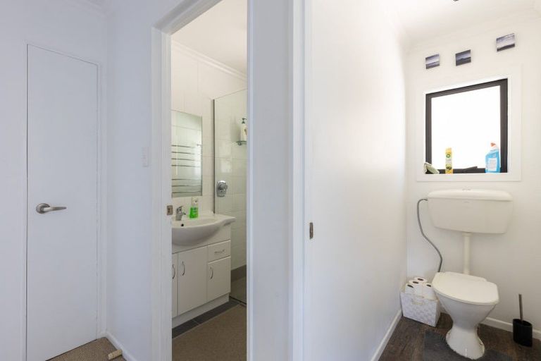 Photo of property in 527 Frankley Road, Hurworth, New Plymouth, 4371