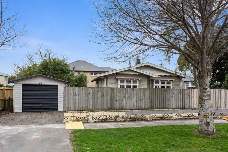 Photo of property in 2 Browning Street, Sydenham, Christchurch, 8023