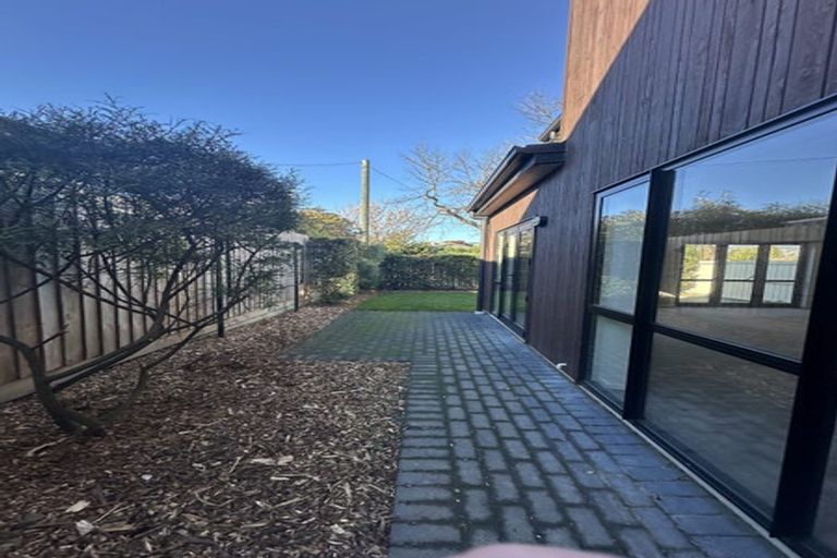 Photo of property in 1/23 Studholme Street, Somerfield, Christchurch, 8024