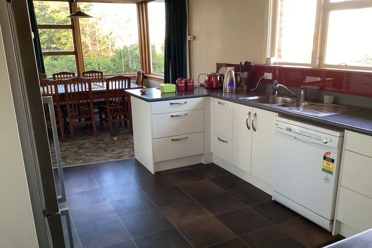 Photo of property in 12 Exmouth Street, Waverley, Invercargill, 9810