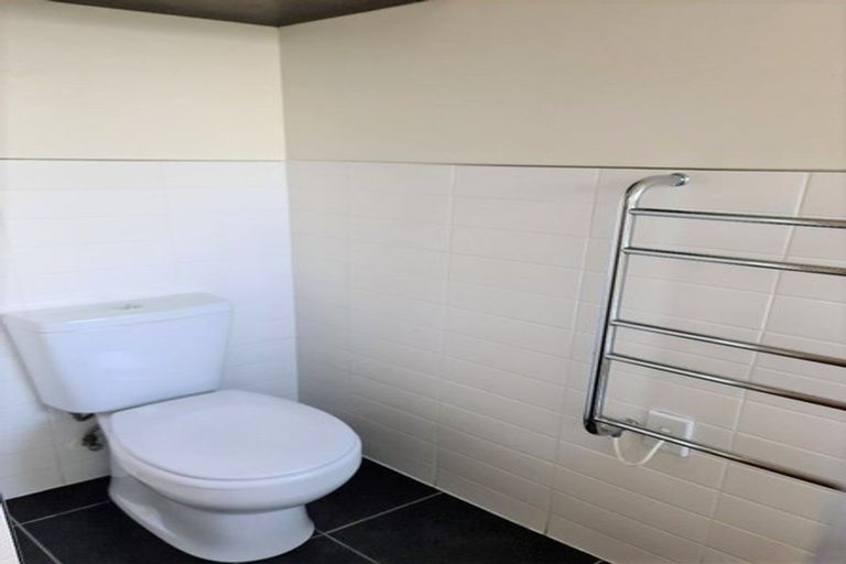 Photo of property in 42 Wyllie Road, Papatoetoe, Auckland, 2025