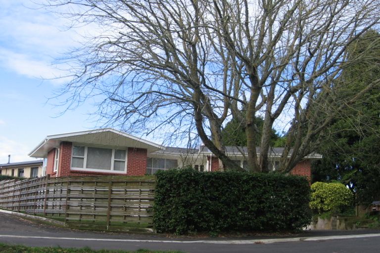 Photo of property in 2 Awatere Avenue, Beerescourt, Hamilton, 3200