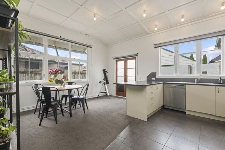 Photo of property in 570 Church Street, Terrace End, Palmerston North, 4410