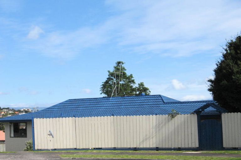 Photo of property in 17 Flinders Place, Welcome Bay, Tauranga, 3112