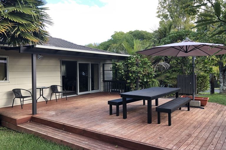 Photo of property in 10 Capricorn Place, Browns Bay, Auckland, 0630
