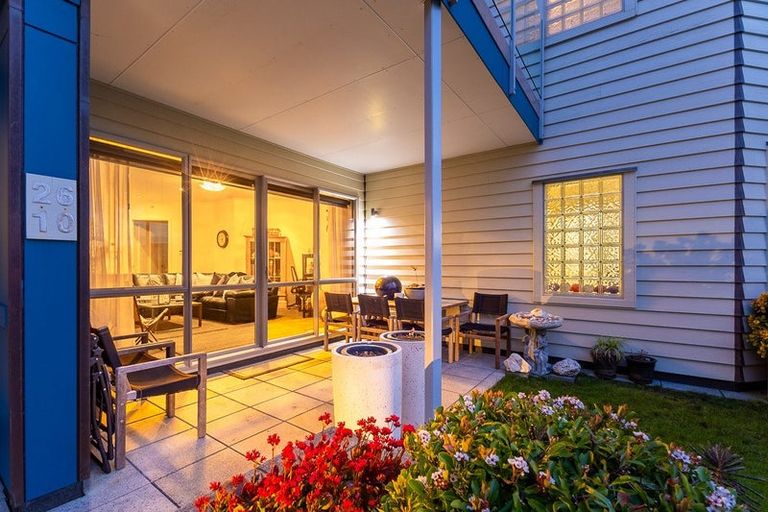 Photo of property in 10/4u Seaview Road, Paraparaumu Beach, Paraparaumu, 5032